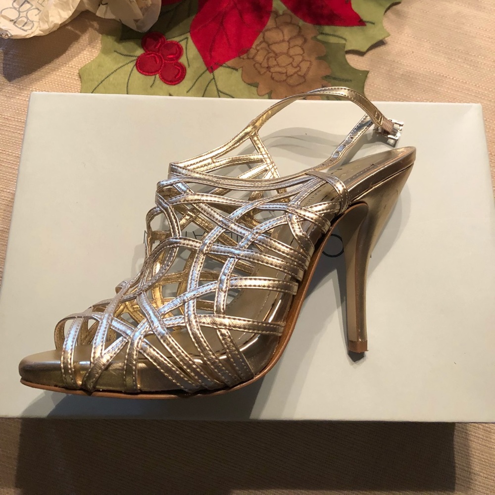 Beautiful Gold BCBG strappy heels!!